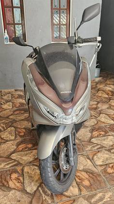 HONDA PCX DLX HONDA PCX DLX